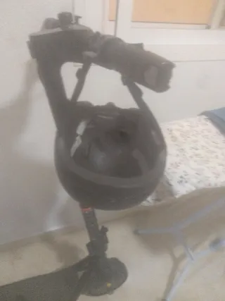 Patín Eléctrico Wisñe con Casco