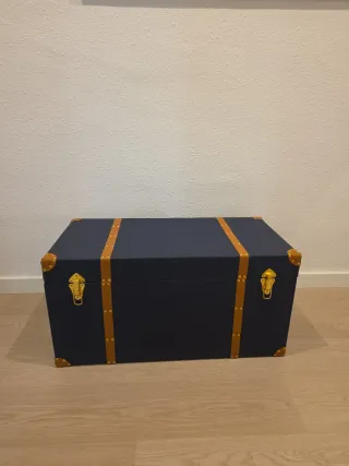 Baúl decorativo azul y dorado (almacenaje)