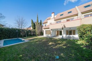 Casa pareada en alquiler en Valdemarín en Madrid
