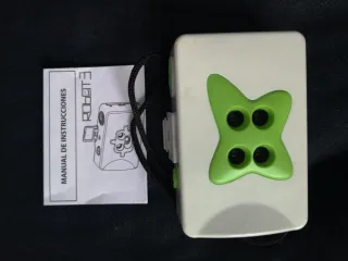 Lotto di 3 fotocamere Lomography e scatola Supersampler