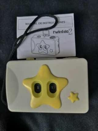 Lotto di 3 fotocamere Lomography e scatola Supersampler