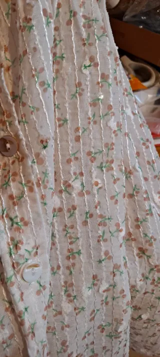 Blusa estampada con brillo