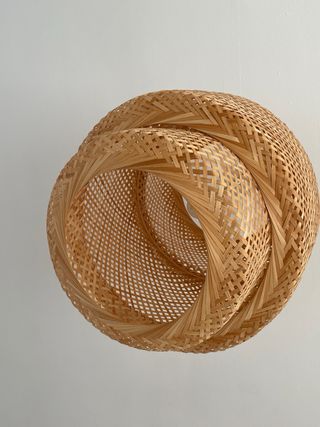 Lámpara de bambú IKEA SINNERLIG 50cm