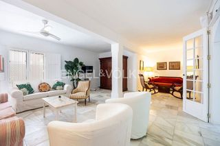 Casa adosada en venta en Centro-Calzada-Cabo Noval en Sanlúcar de Barrameda