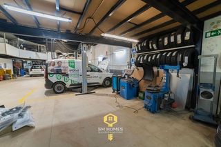 Nave industrial en venta en Tres Olivos - Valverde en Madrid