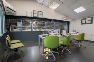 Nave industrial en venta en Tres Olivos - Valverde en Madrid