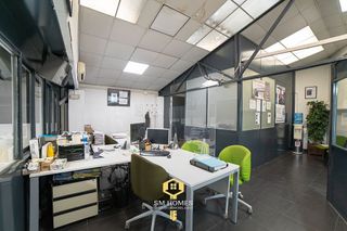 Nave industrial en venta en Tres Olivos - Valverde en Madrid