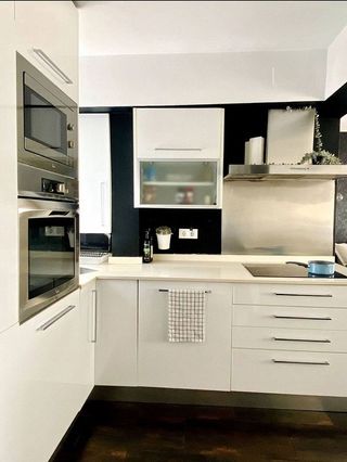 Piso en alquiler en Cruz Roja en Sevilla