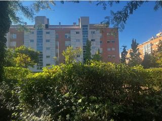 Piso en alquiler en Alameda de Osuna en Madrid