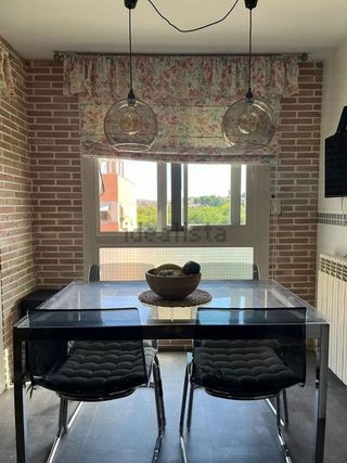 Piso en alquiler en Alameda de Osuna en Madrid