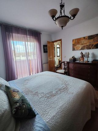 Chalet en venta en Zubia (La)