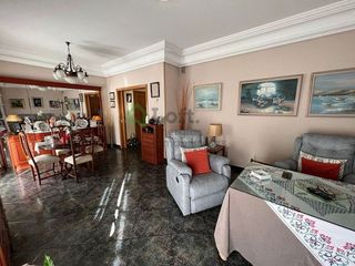 Edificio en venta en Maria Auxiliadora - Barriada LLera en Badajoz