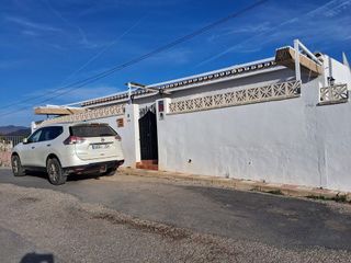 Chalet en venta en Zona Miraflores en Marbella