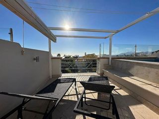 Casa adosada en alquiler en Nagüeles Alto en Marbella