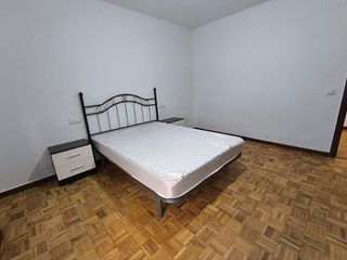 Piso en alquiler en Centro Ciudad en León
