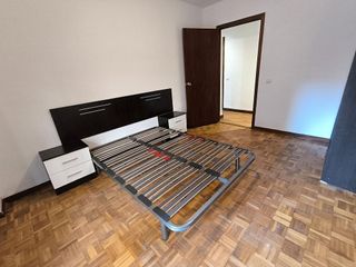 Piso en alquiler en Centro Ciudad en León