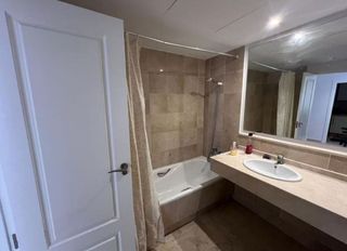 Piso en alquiler en Los Naranjos - Las Brisas en Marbella