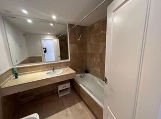 Piso en alquiler en Los Naranjos - Las Brisas en Marbella