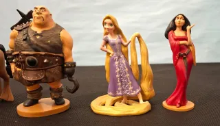 Figure Disney Intricate