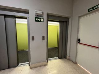 Nave industrial en venta en Buenavista en Madrid