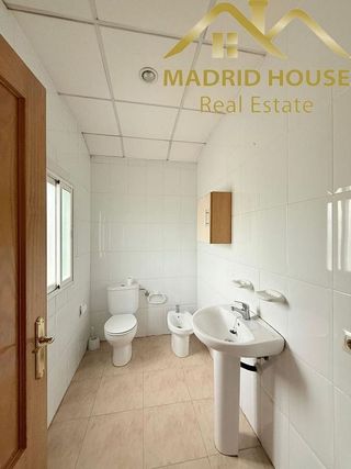 Nave industrial en alquiler en Yeles