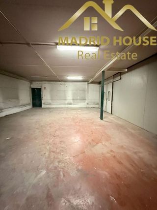 Nave industrial en alquiler en Yeles