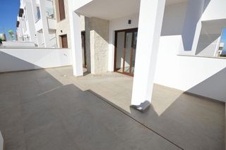 Piso en alquiler en Los Balcones - Los Altos del Edén en Torrevieja