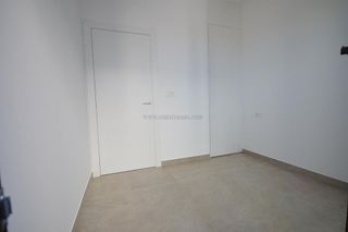 Piso en alquiler en Los Balcones - Los Altos del Edén en Torrevieja