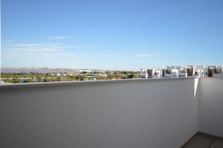 Piso en alquiler en Los Balcones - Los Altos del Edén en Torrevieja