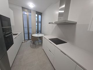 Piso en alquiler en Areal – Zona Centro en Vigo