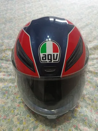Casco AGV