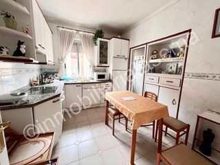 Edificio en venta en Crucero - Pinilla en León