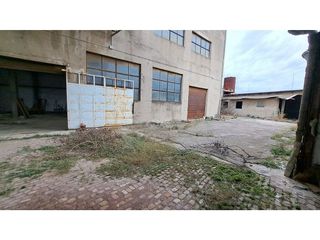 Local comercial en venta en Guadassuar