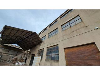 Local comercial en venta en Guadassuar