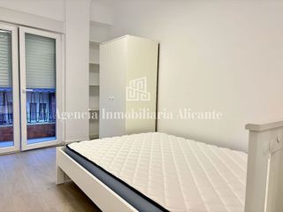 Piso en alquiler en Carolinas Bajas en Alicante