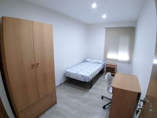 Piso en alquiler en La Malva-rosa en Valencia