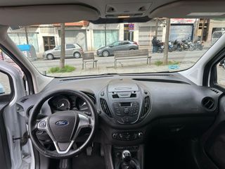 Ford Transit Courier 2019