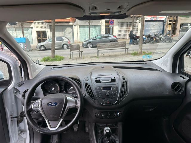 Ford Transit Courier 2019