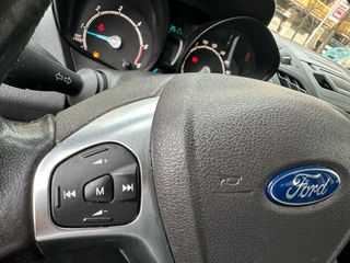 Ford Transit Courier 2019