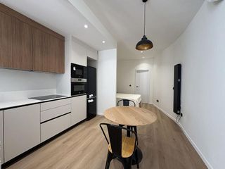 Piso en alquiler en Alameda de Osuna en Madrid