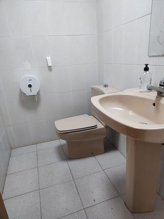 Oficina en alquiler en Nou Moles en Valencia