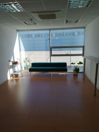 Oficina en venta en Zona Mercat en Rubí