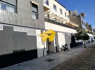 Piso en alquiler en Huerta de la Reina - Trassierra en Córdoba