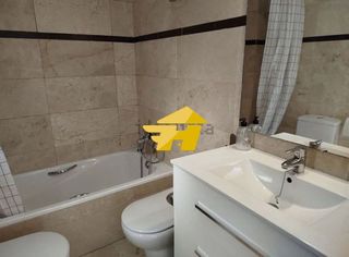 Piso en alquiler en Huerta de la Reina - Trassierra en Córdoba