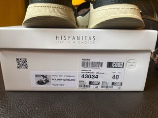 Sandalias Hispanitas Negras y Beige talla 40.