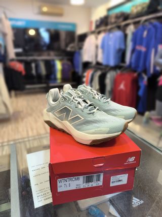 Zapatilla New Balance Nitrel V6 Mujer Talla 38