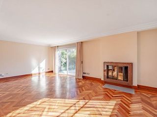 Casa pareada en alquiler en La Florida - El Plantío en Madrid