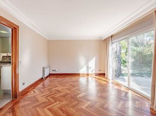 Casa pareada en alquiler en La Florida - El Plantío en Madrid