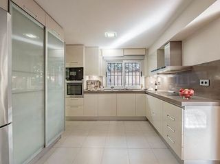 Casa pareada en alquiler en La Florida - El Plantío en Madrid