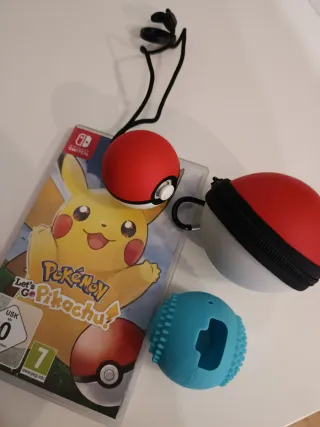 Pokémon Let's Go Pikachu + Pokeball y funda
